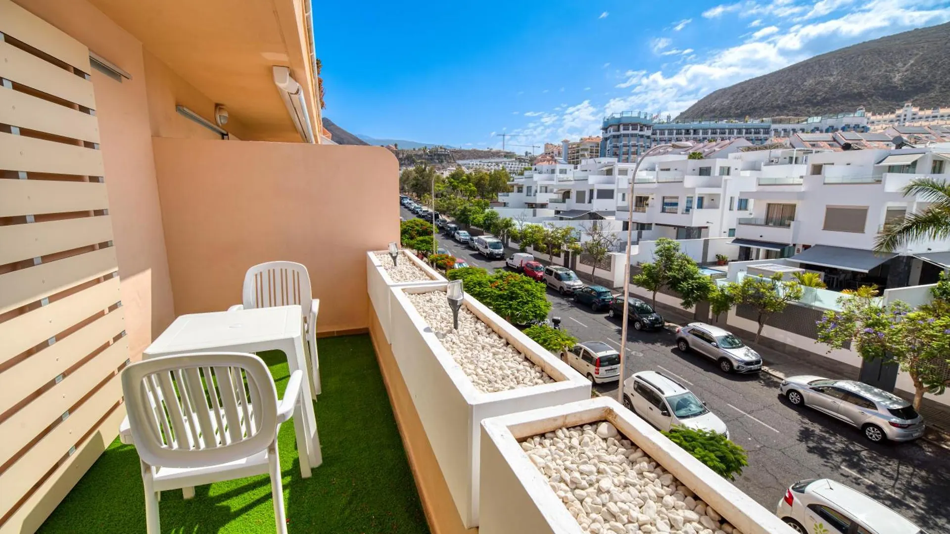 Apartamento 213 Los Seres Арона